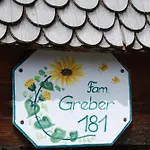 Çiftlik konaklama Bio Ferienbauernhof Greber - Natururlaub Mit Ponys & Kaninchen Schwarzenberg im Bregenzerwald